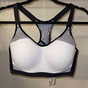 Incredible by VS Sports Bra 34DDD